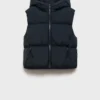 Gilet trapuntato con cappuccio Gilet trapuntato con cappuccio