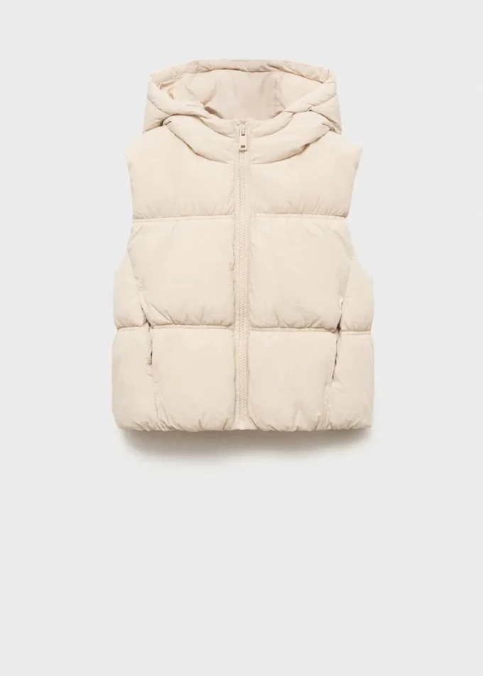Gilet trapuntato con cappuccio Gilet trapuntato con cappuccio