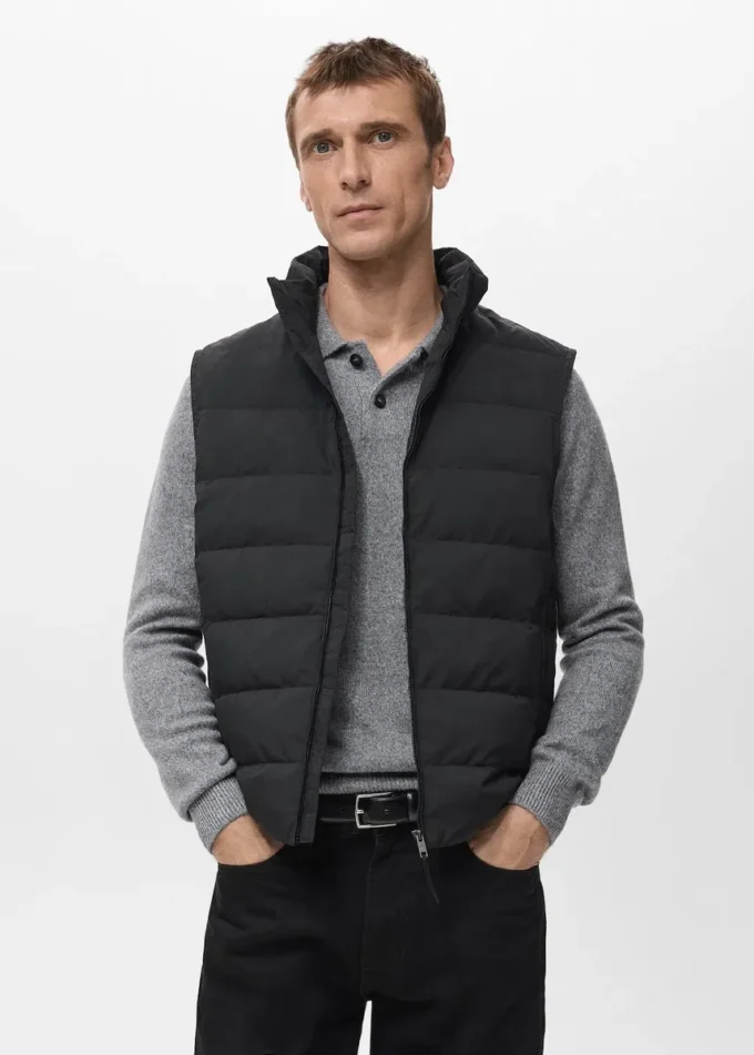 Gilet trapuntato con imbottitura in piuma e piumino Gilet trapuntato con imbottitura in piuma e piumino