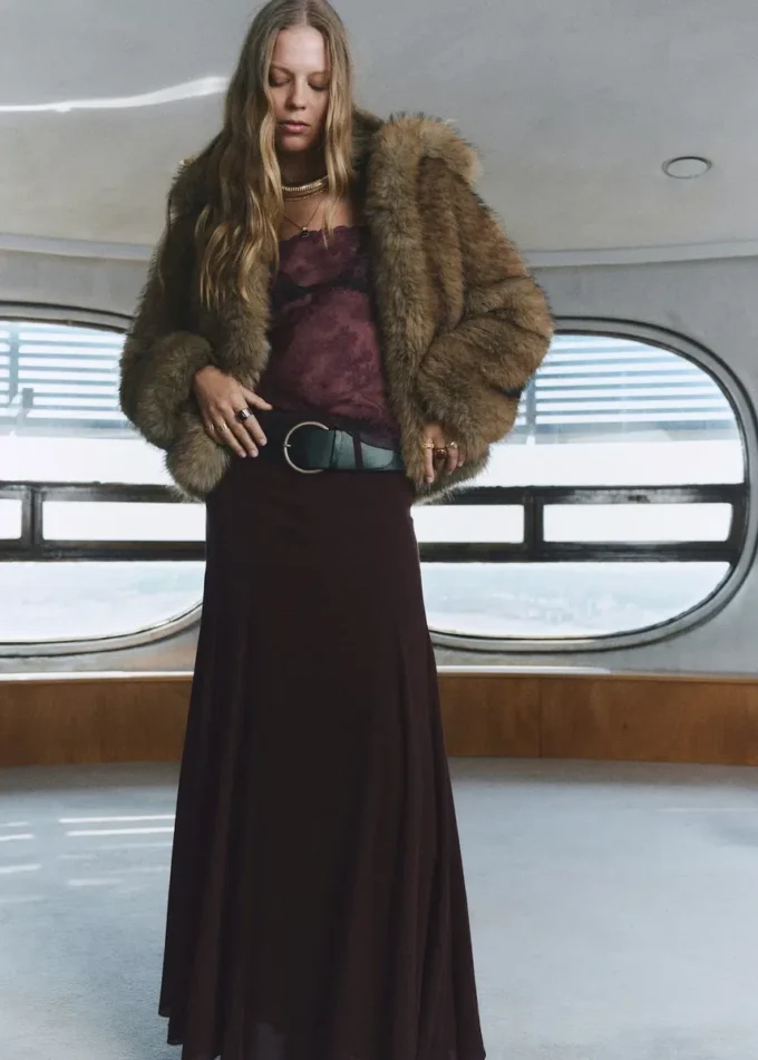 Gonna a godet con cintura Gonna a godet con cintura