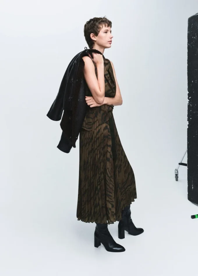 Gonna a pieghe con cintura