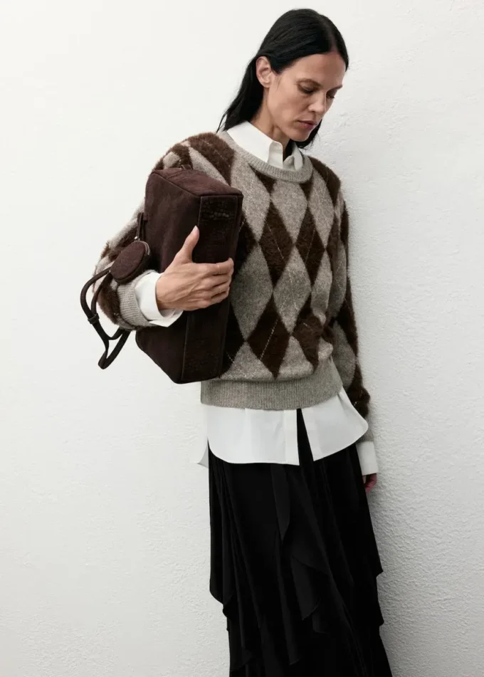 Gonna asimmetrica con volant