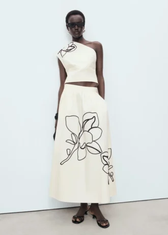 Gonna in cotone ricamata