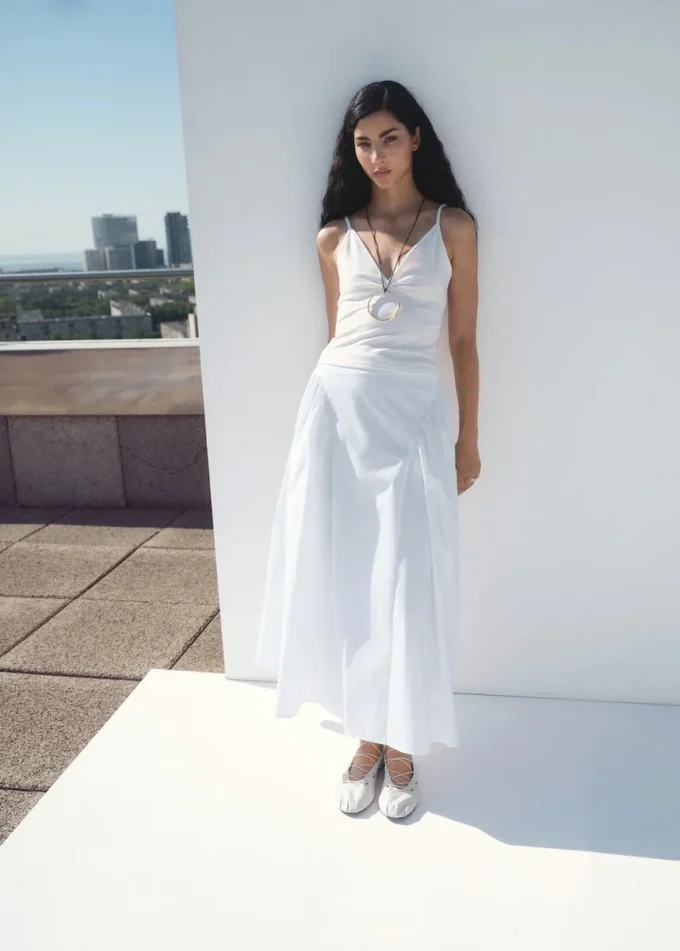 Gonna midi in cotone con pieghe Gonna midi in cotone con pieghe