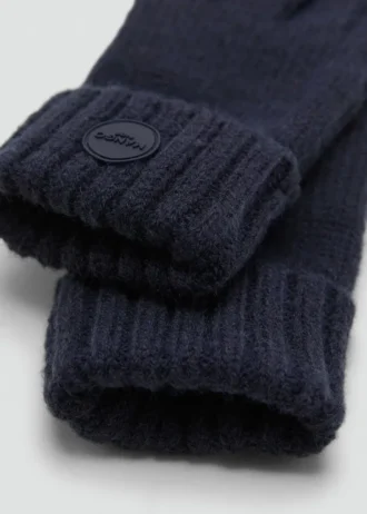 Guanti lavorati a maglia