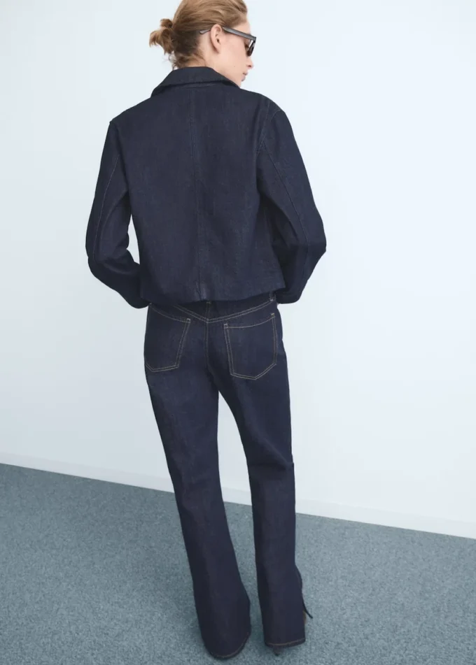 Jeans a gamba dritta con aperture Jeans a gamba dritta con aperture