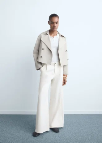 Jeans a gamba larga con piega