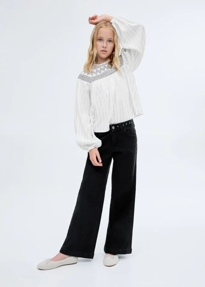 Jeans a vita bassa con borchie Jeans a vita bassa con borchie