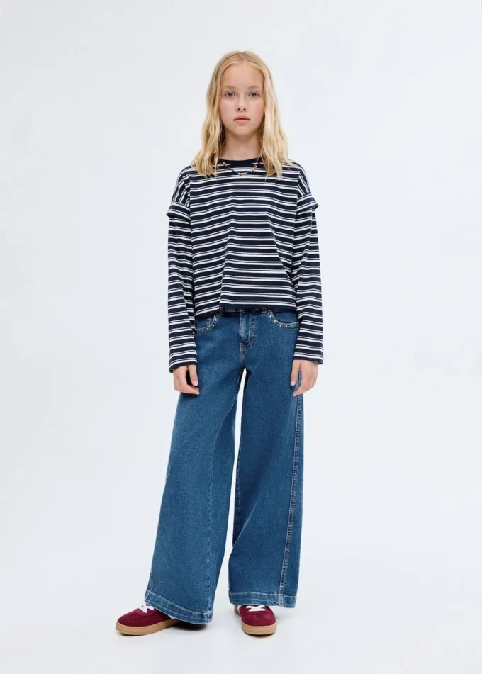 Jeans a vita bassa con borchie Jeans a vita bassa con borchie