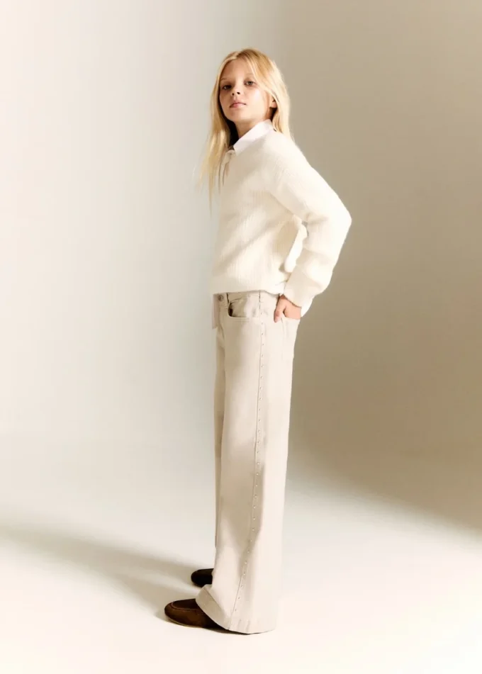 Jeans a vita bassa con borchie Jeans a vita bassa con borchie