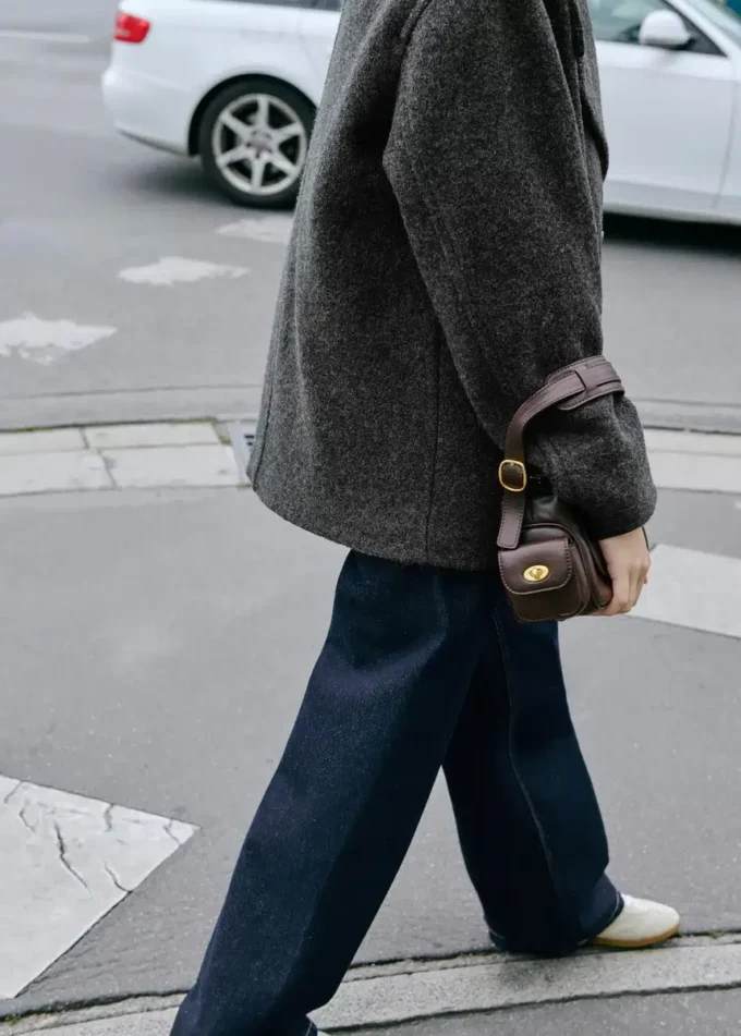 Jeans a vita media con lavaggio rinse-wash Jeans a vita media con lavaggio rinse-wash