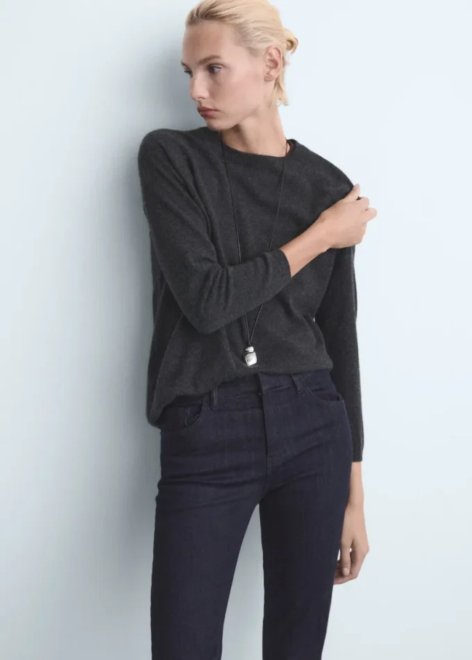 Jeans a zampa media con lavaggio rinse Jeans a zampa media con lavaggio rinse