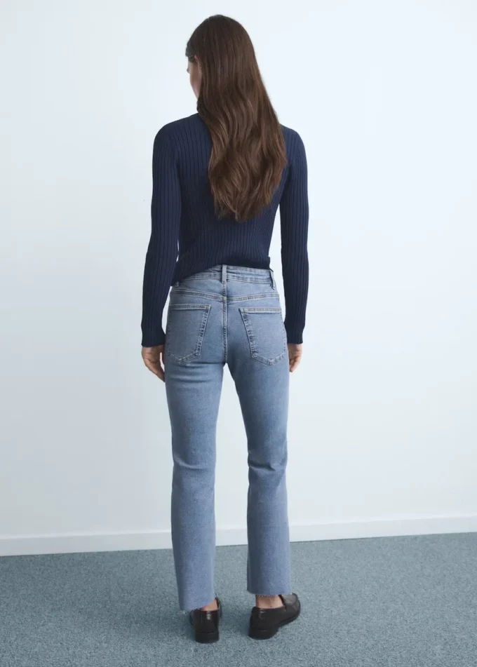Jeans cropped svasati color terra di Siena