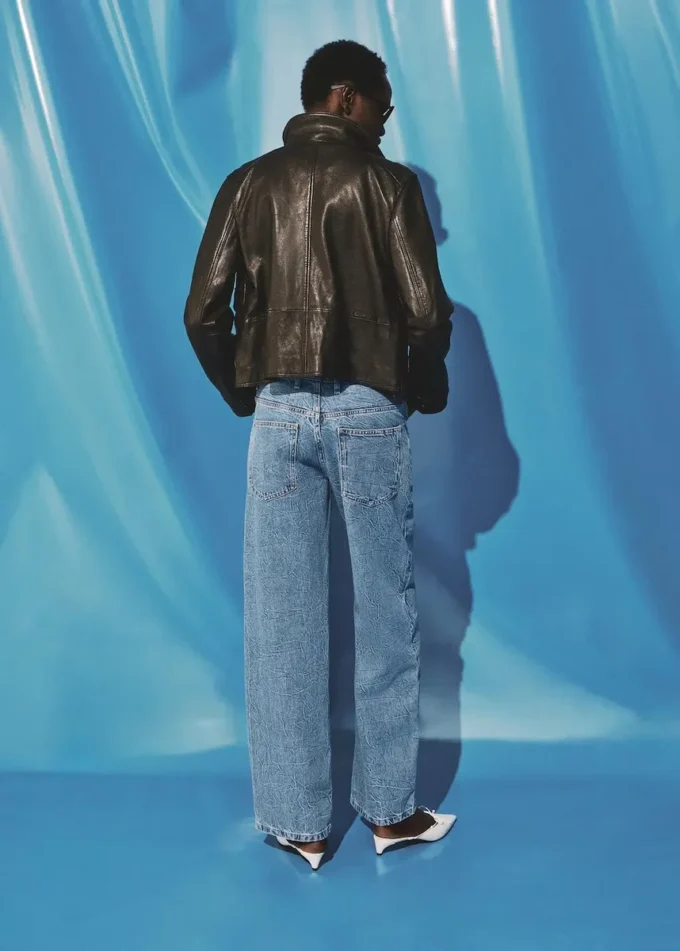 Jeans dal taglio dritto con effetto stropicciato Jeans dal taglio dritto con effetto stropicciato