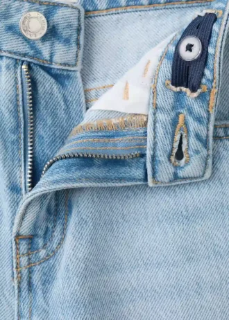 Jeans dritti a vita media