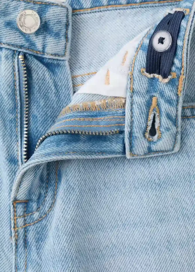 Jeans dritti a vita media