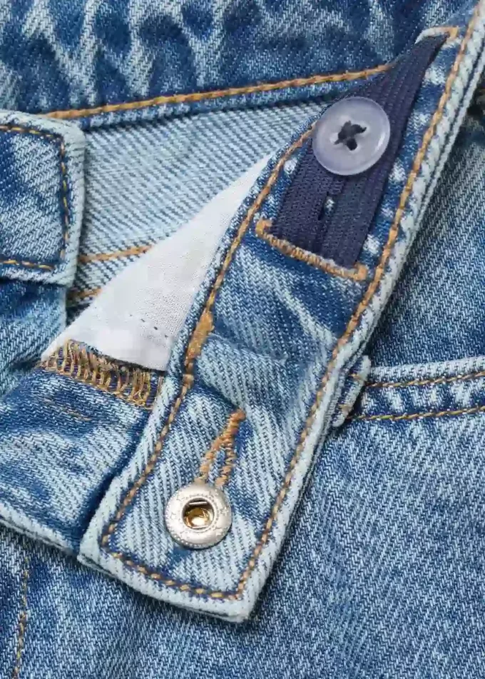 Jeans dritti in cotone Jeans dritti in cotone