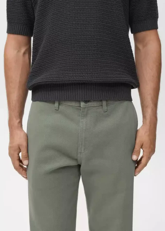 Jeans in cotone vestibilità regolare Jeans in cotone vestibilità regolare