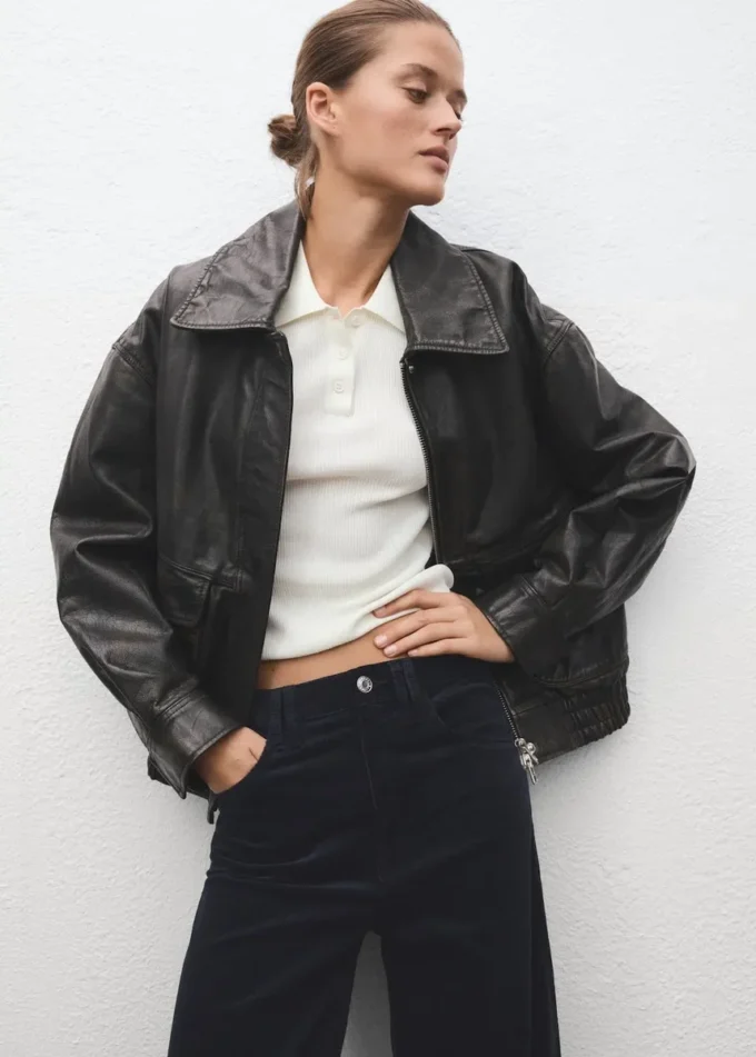 Jeans in velluto a coste a gamba larga