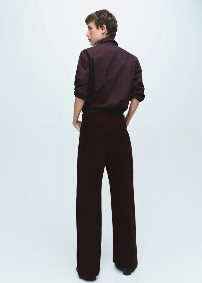 Jeans in velluto a coste a vita bassa e gamba larga Jeans in velluto a coste a vita bassa e gamba larga