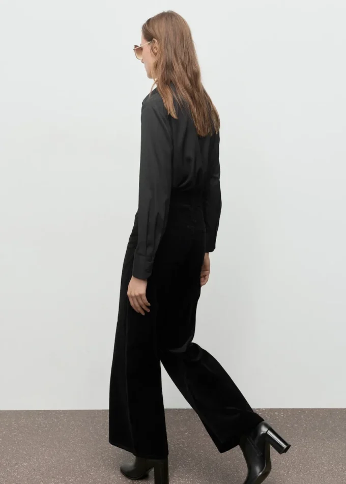 Jeans in velluto a gamba larga Jeans in velluto a gamba larga