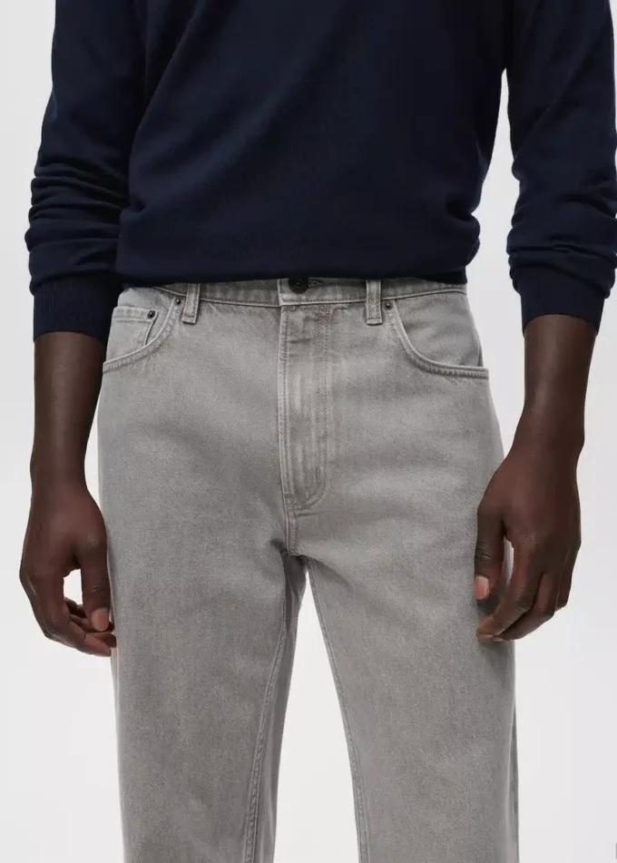 Jeans Moby a vestibilità dritta Jeans Moby a vestibilità dritta