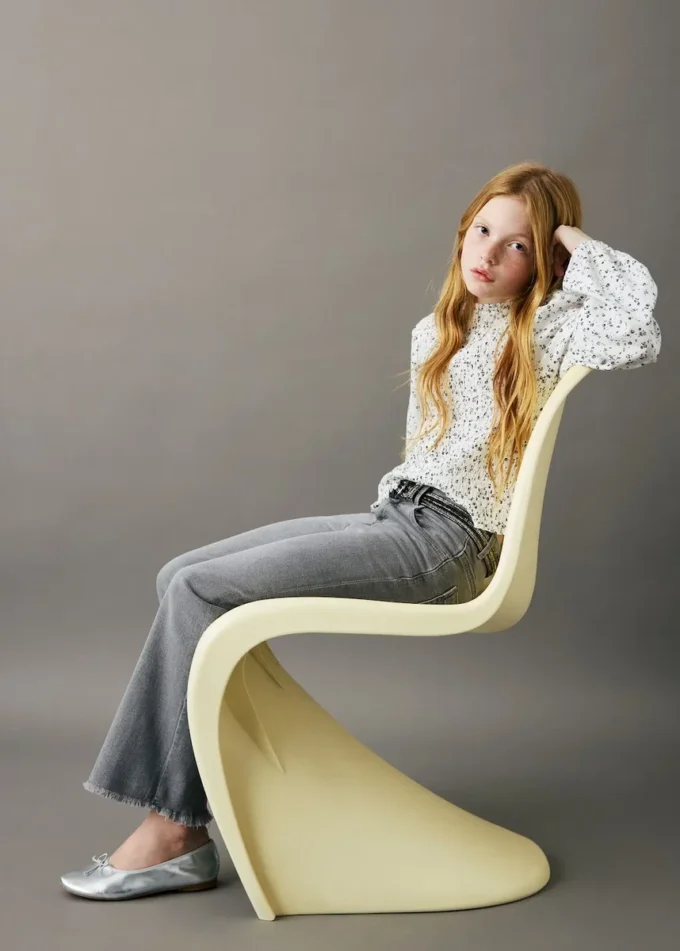 Jeans skinny a vita bassa con orlo sfrangiato Jeans skinny a vita bassa con orlo sfrangiato