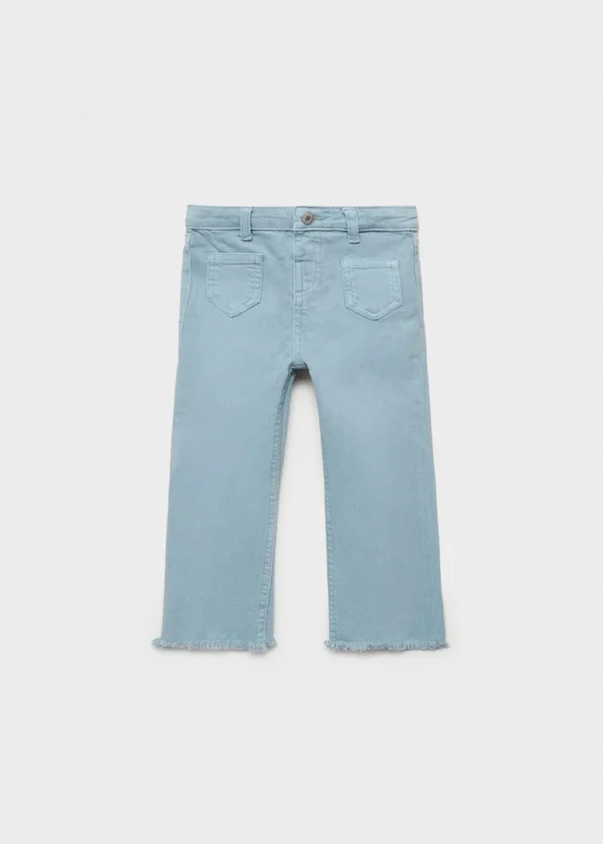 Jeans skinny a vita bassa con orlo sfrangiato Jeans skinny a vita bassa con orlo sfrangiato