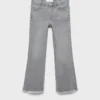 Jeans skinny a vita bassa con orlo sfrangiato Jeans skinny a vita bassa con orlo sfrangiato