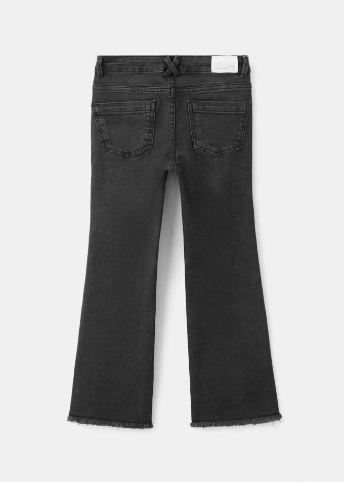 Jeans skinny a vita bassa con orlo sfrangiato Jeans skinny a vita bassa con orlo sfrangiato
