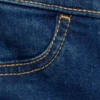 Jeans skinny con orlo sfrangiato Jeans skinny con orlo sfrangiato