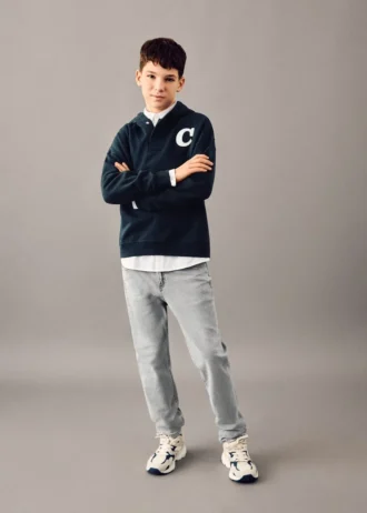 Jeans slim fit a vita media