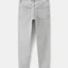 Jeans slim fit a vita media Jeans slim fit a vita media