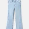 Jeans svasati con cuciture decorative Jeans svasati con cuciture decorative