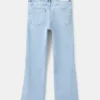 Jeans svasati con cuciture decorative Jeans svasati con cuciture decorative