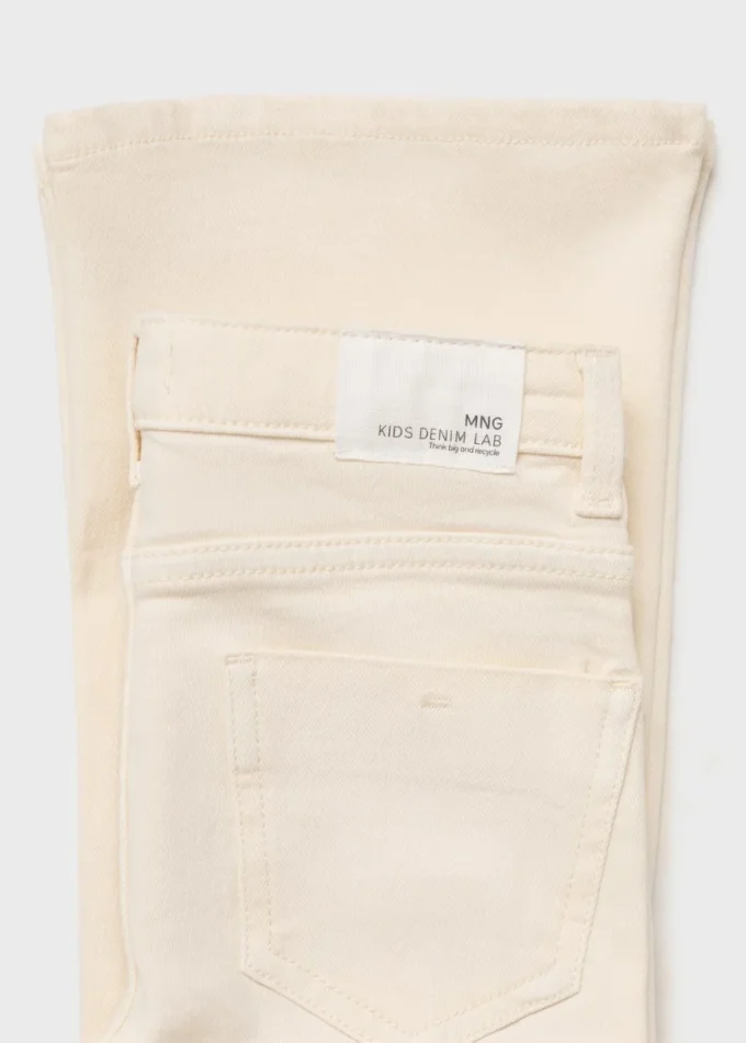 Jeans svasati con tasche Jeans svasati con tasche