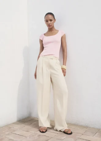 Maglia a costine a maniche corte