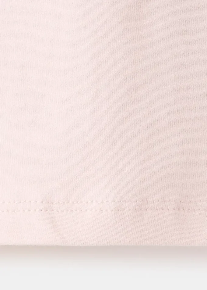 Maglietta a collo alto in cotone Maglietta a collo alto in cotone