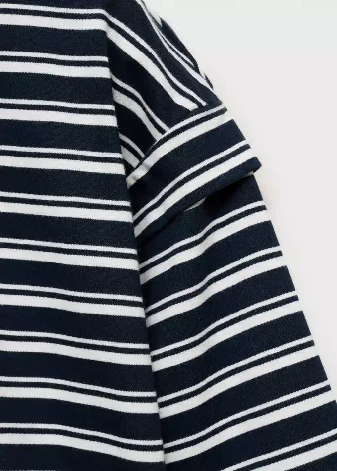 Maglietta a maniche lunghe a righe Maglietta a maniche lunghe a righe