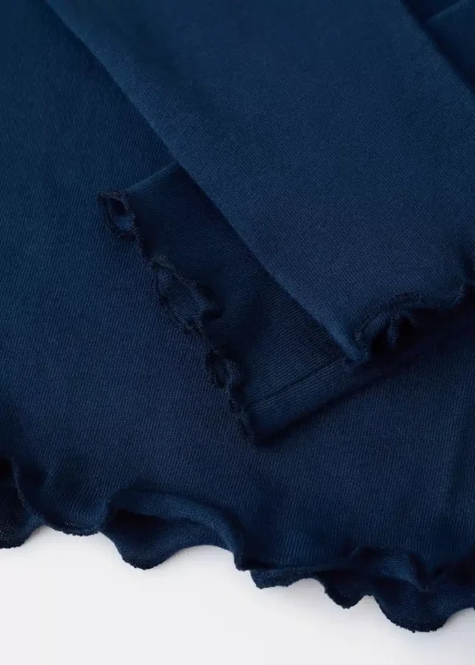 Maglietta con ricami in microperline Maglietta con ricami in microperline