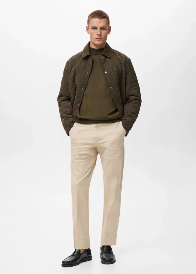 Maglione a collo alto 100% lana merino Maglione a collo alto 100% lana merino