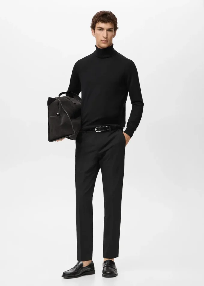 Maglione a collo alto 100% lana merino Maglione a collo alto 100% lana merino