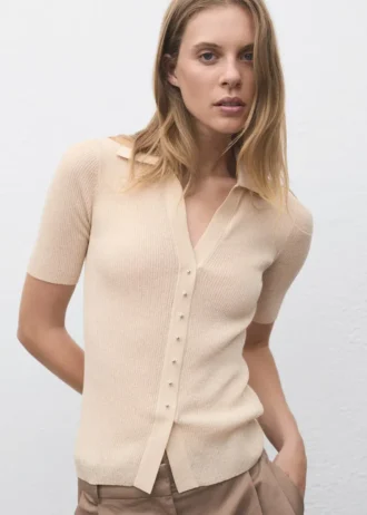 Maglione a collo alto a costine