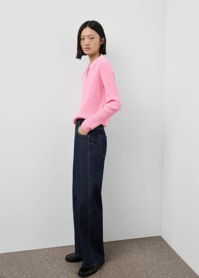 Maglione a collo alto a costine Maglione a collo alto a costine