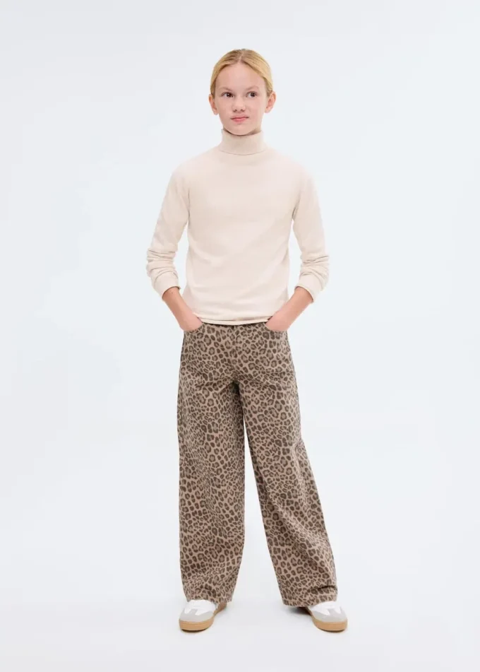 Maglione a collo alto in maglia Maglione a collo alto in maglia