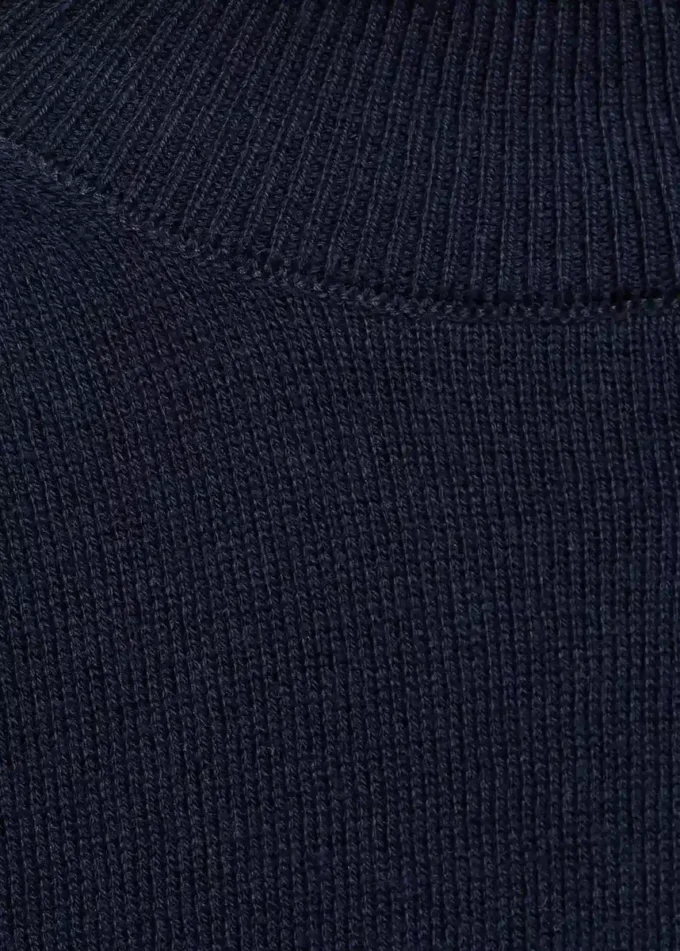 Maglione a collo alto in maglia Maglione a collo alto in maglia