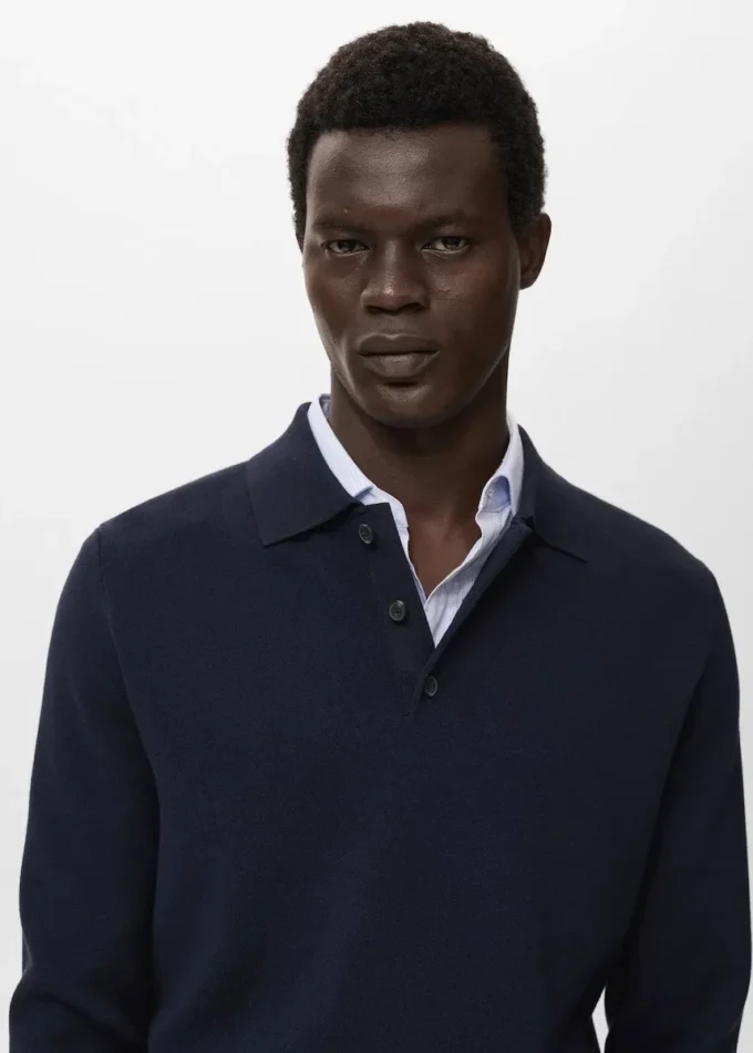 Maglione a collo alto lavorato a maglia Maglione a collo alto lavorato a maglia