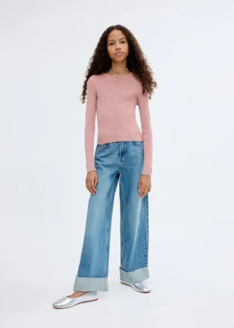 Maglione a costine con bottoni