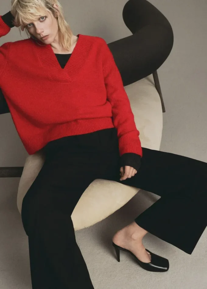 Maglione a maglia grossa con scollo a V Maglione a maglia grossa con scollo a V