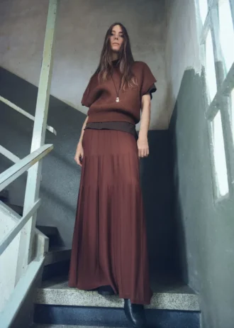 Maglione a maniche corte con collo alto